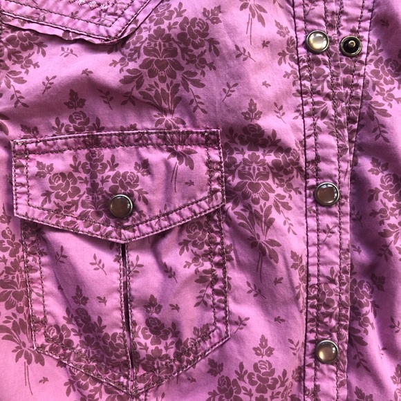 Medium Women’s Ryan Michael Button Up - Picture 6 of 7